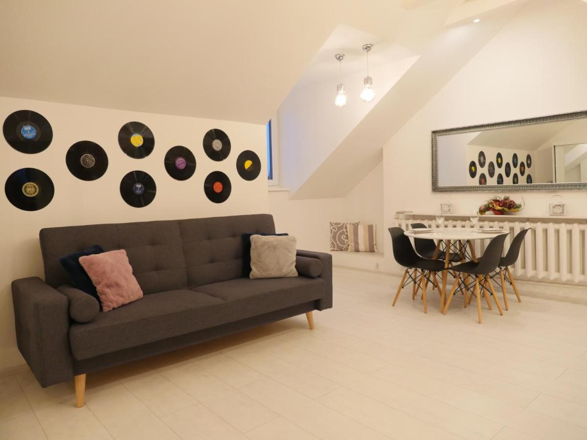 Art Vinyl Loft Lägenhet Białystok Exteriör bild